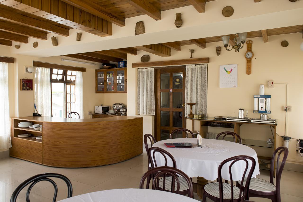 Oyo 2402 Hotel Highwinds Shillong Exterior foto